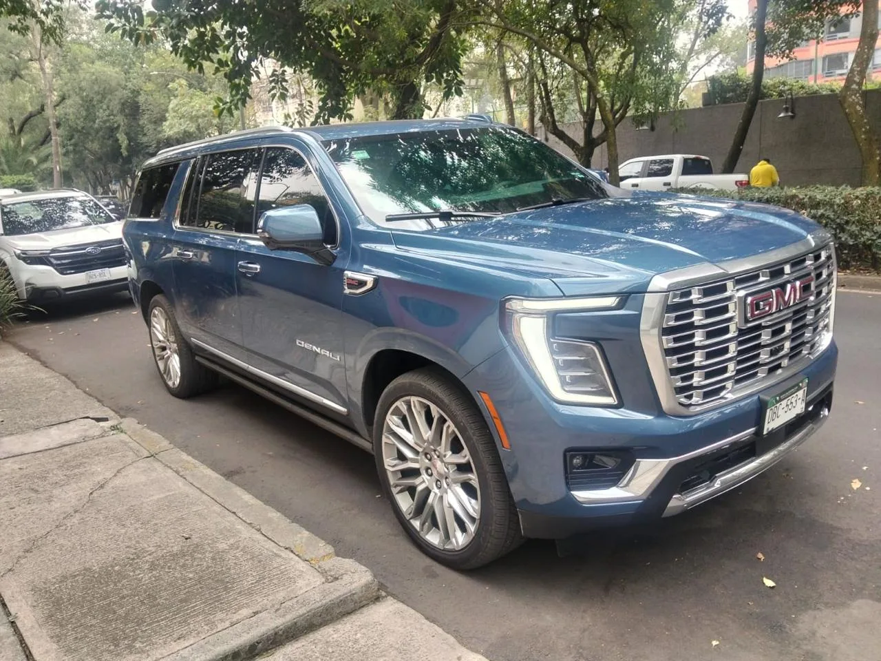 GMC Yukon Denali